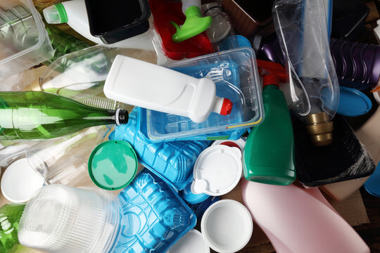 Various daily household plastic garbage