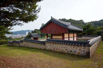 Fototapeta na wymiar Traditional Korean architecture. Yeongjeonggak Pavilion in Goryeong-gun, South Korea. 