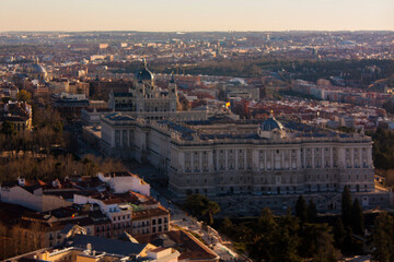 Fototapeta na wymiar Rooftop 360º, desde el Hotel Riu, en la Plaza de España de Madrid, Comunidad de Madrid, España.