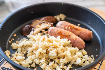 炒め料理　カリフラワーライス