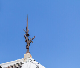 finial on the roof
