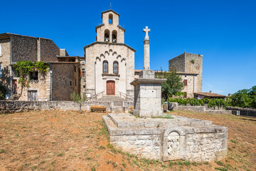 France, Ardèche (07), l'église Saint-Marc du 16 eme siècle, village médiéval de Montréal. 