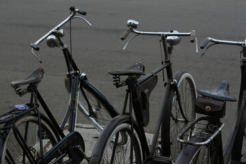 Fototapeta na wymiar Old bicycle on the street in indonesia