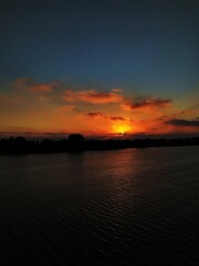 Obraz premium sunset over the sea