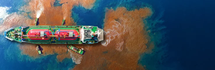  Oil leak from Ship , Oil spill pollution polluted water surface. water pollution as a result of human activities. industrial chemical contamination, webinar banner © Yellow Boat