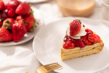 イチゴのタルトケーキ