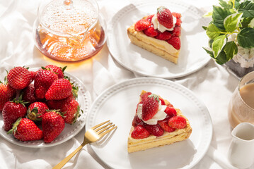 イチゴのタルトケーキ