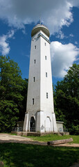 Schwarzenbergturm in Saarbr&uuml;cken im Sommer