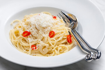still life of spaghetti aglio e olio