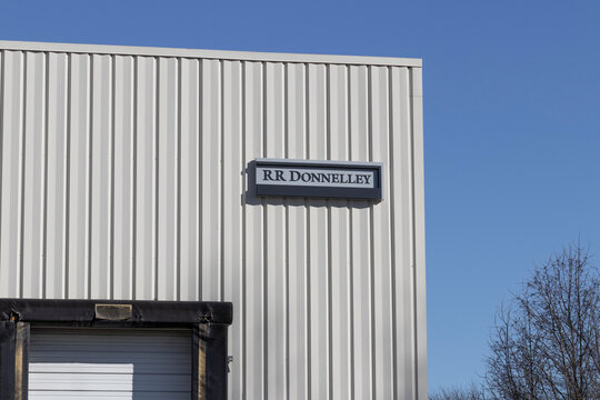 RR Donnelley Supply Chain Solutions location, RRD provides final stage product assembly and direct-to-consumer web fulfillment.