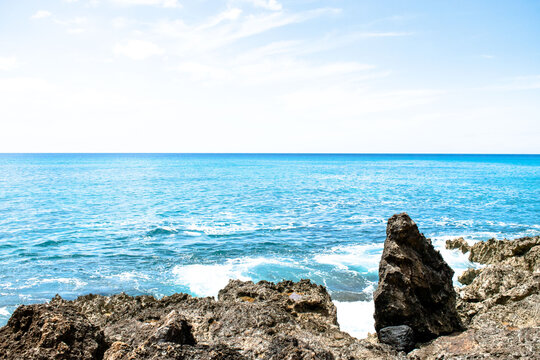 Black rock beach, Oahu Hawaii 