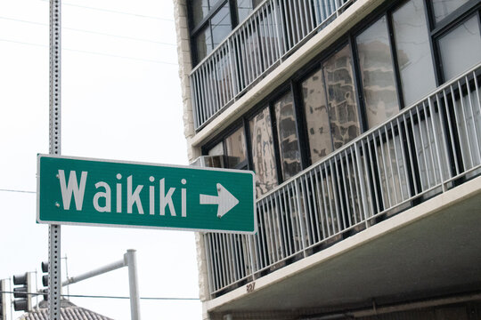 Waikiki Hawaii sign, directions to industrialization, 
