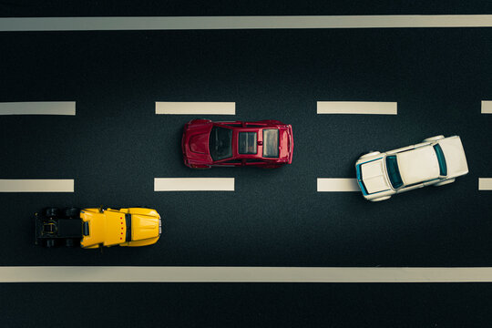vehicle overtaking on the highway incorrectly