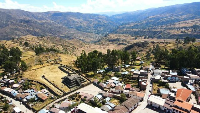 The best of Peru: Vilcas Huam&aacute;n in Ayacucho - Vilcas Huam&aacute;n