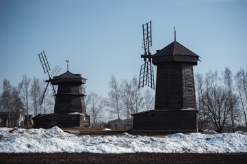 Old mills in the museum of wooden architecture. Suzdal  - obrazy, fototapety, plakaty