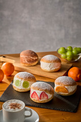 マリトッツォとコーヒー