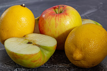 Fresh red and yellow apples, whole and in slices, healthy fruits