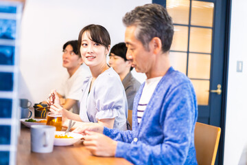 ローカル感あふれるレストラン