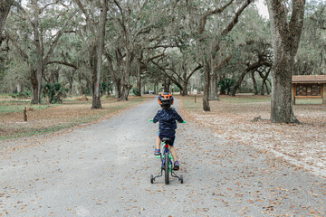 Moss Park & Campground is located at 12901 Moss Park Road, Orlando FL 32832. 