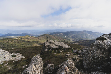 Fototapeta na wymiar Paisaje desde la montaña pico dle aljibe en malaga