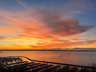 Sunset over the Olympic Mountains and Puget Sound in Seattle