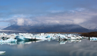 Island - Jökulsárlón - Gletscherflusslagune / Iceland - Jökulsárlón - Galcier river lagoon /