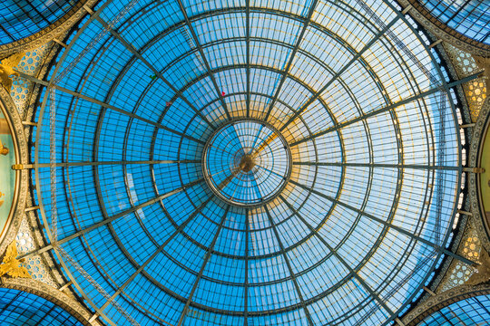 Gallery Vittorio Emanuele ll in Milan, Italy.