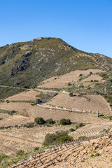 Vue sur le Fort Dugommier dans le Massif des Alb&egrave;res pr&egrave;s de Collioure (Occitanie, France)
