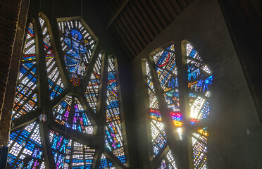 Glasfenster in der Reformationskirche in Köln-Bayenthal