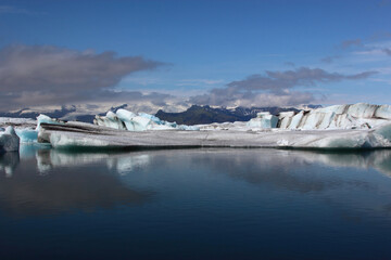 Island - Jökulsárlón - Gletscherflusslagune / Iceland - Jökulsárlón - Galcier river lagoon /