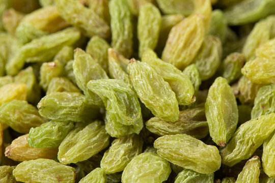 close up onf green raisins fruit background