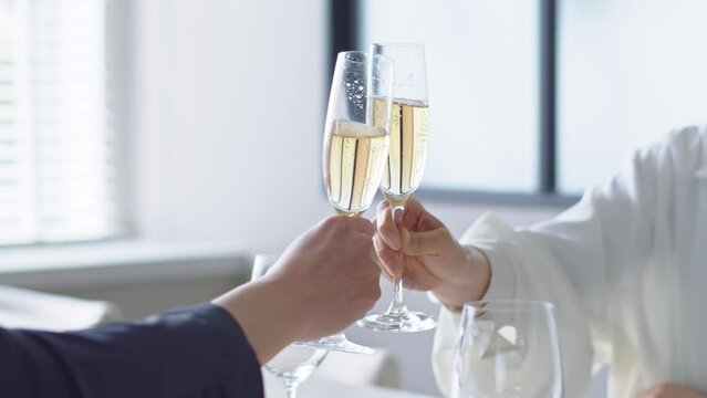 乾杯・シャンパン