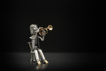 トランペット奏者のフィギア・メタルフィギア