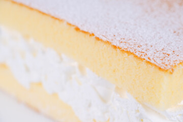 クリームサンドカステラ
