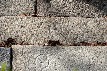 大阪城刻印のある石垣