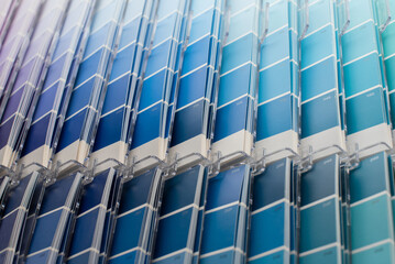 Naklejka premium Colored paper samplers in shades of pantone blue