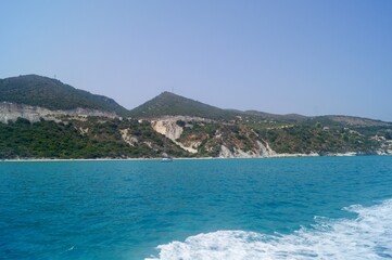 sea and mountains