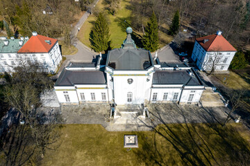 Pałac i park w Jabłonnie koło Warszawy © hunter76