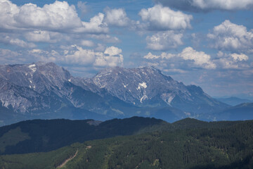 Fototapeta premium Die wunderbare Welt der Österreichischen Alpen