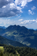 Fototapeta premium Die wunderbare Welt der Österreichischen Alpen