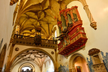 Innenansicht Klosterkirche Santa Cruz (Coimbra), Portugal