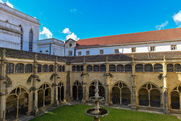 Fototapeta premium Kreuzgang Kloster Santa Cruz in Coimbra, Portugal
