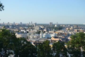 Fototapeta na wymiar a view of the city of kyiv from afar