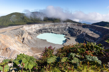 Volcano Poas with Turquoise crater lake in the rainforest of Costa Rica - obrazy, fototapety, plakaty