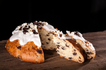 panettone with chocolate chips 2