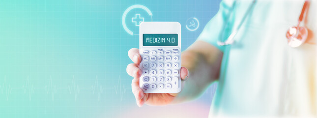 Medizin 4.0. Arzt zeigt Taschenrechner mit Text auf Display. Blauer Hintergrund mit Icons