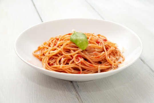 Spaghetti Al Pomodoro Images – Browse 262 Stock Photos, Vectors, and Video