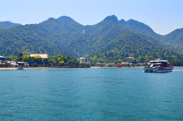 Fototapeta premium 初夏の日本三景宮島01