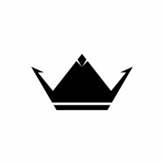 Set of crown icons. Collection of crown awards for winners  champions  leadership. Vector isolated elements for logo  label  game  hotel  an app design. Royal king  queen  princess crown.