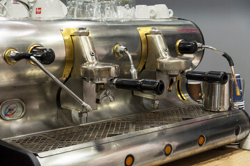 Coffee making machines, coffee making process